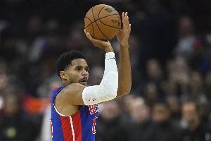 队记:托哈也和艾维一起加入了活塞G联盟球队 两人都在努力恢复